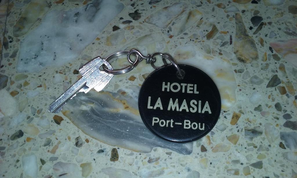 Hotel La Masia Portbou Kültér fotó