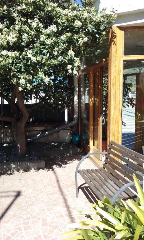 Hotel La Masia Portbou Kültér fotó