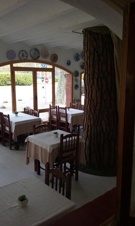 Hotel La Masia Portbou Kültér fotó